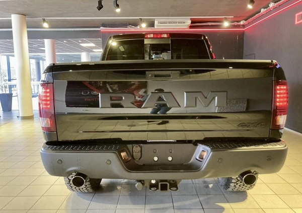 Dodge RAM cena 379900 przebieg: 30, rok produkcji 2022 z Radom małe 781